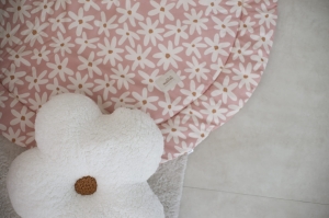 Mata do zabaw blush daisies